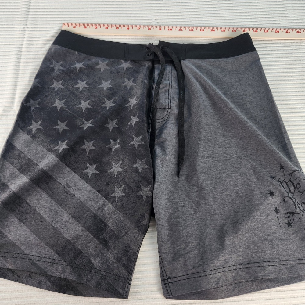 Howitzer Mens Board Shorts 34 Grey American Flag We The People 1776 Swim Trunks